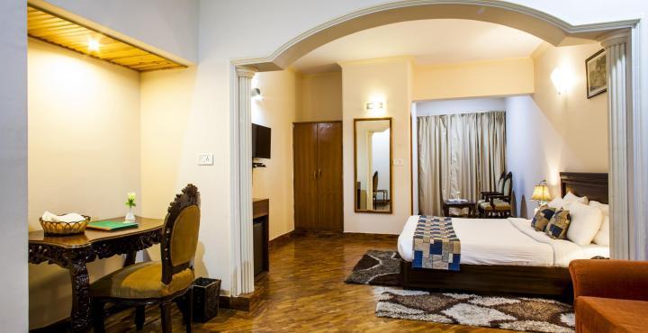 The Naldehra Hotel Shimla Bagian luar foto