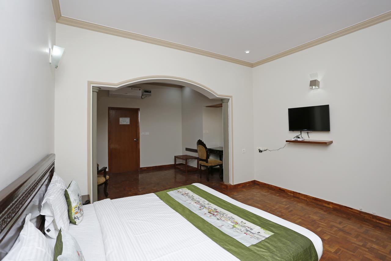 The Naldehra Hotel Shimla Bagian luar foto